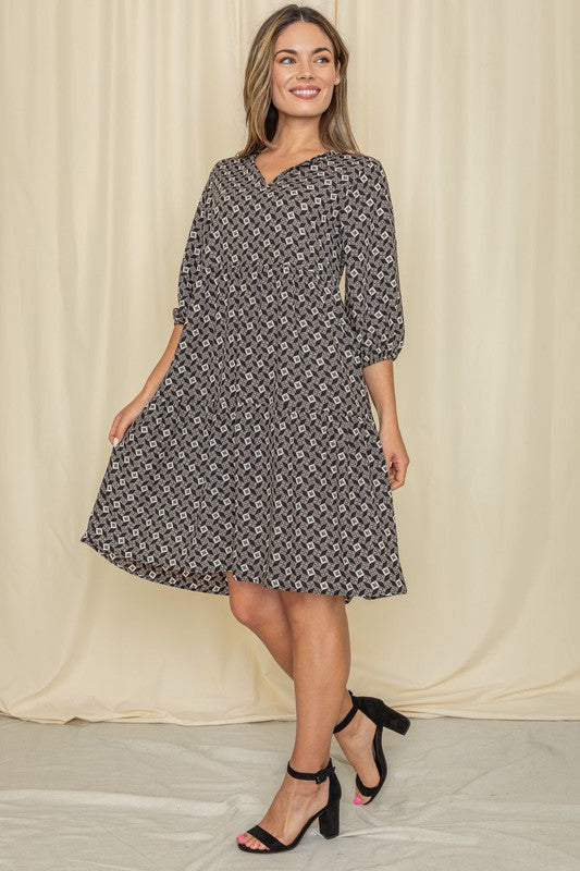 Pippy Plus Square Print Notch Neck Midi Dress