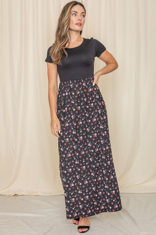 Patty Plus Short Sleeve Floral Maxi Dress