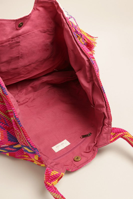 The comfortable shoulder straps ensure easy and effortless carrying, while the unique design adds a touch