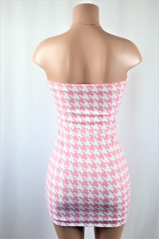 Light pink tube dress houndstooth mini dress. 95% Polyester 5% Spandex Double layered...pair with tights, jacket & boots for a great fall look!