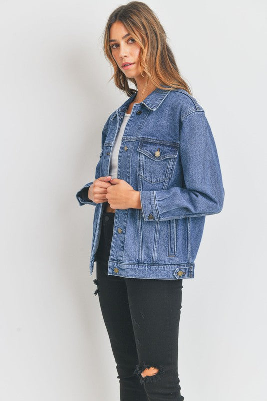 Material: Made of high-quality denim, this jacket offers durability and a luxurious feel, ensuring long-lasting comfort and style.