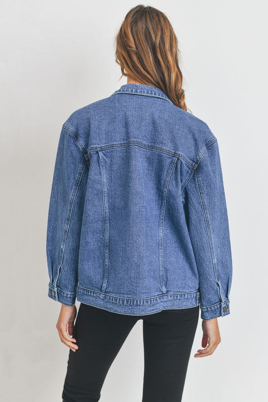 Color: This Oliva denim jacket is available in a rich and dark denim hue, perfect for a sophisticated and edgy look.